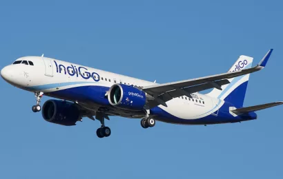 IndiGo Flight ने ‘Mayday’ कॉल किया: ईंधन की कमी के चलते बेंगलुरु में आपात लैंडिंग, 168 यात्रियों की जान बची